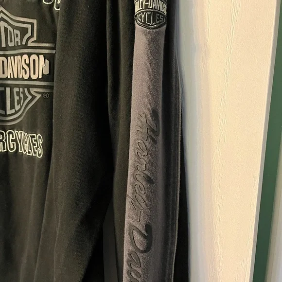 Harley-Davidson Black and Gray Sweatshirt. Size XL - Picture 5 of 5